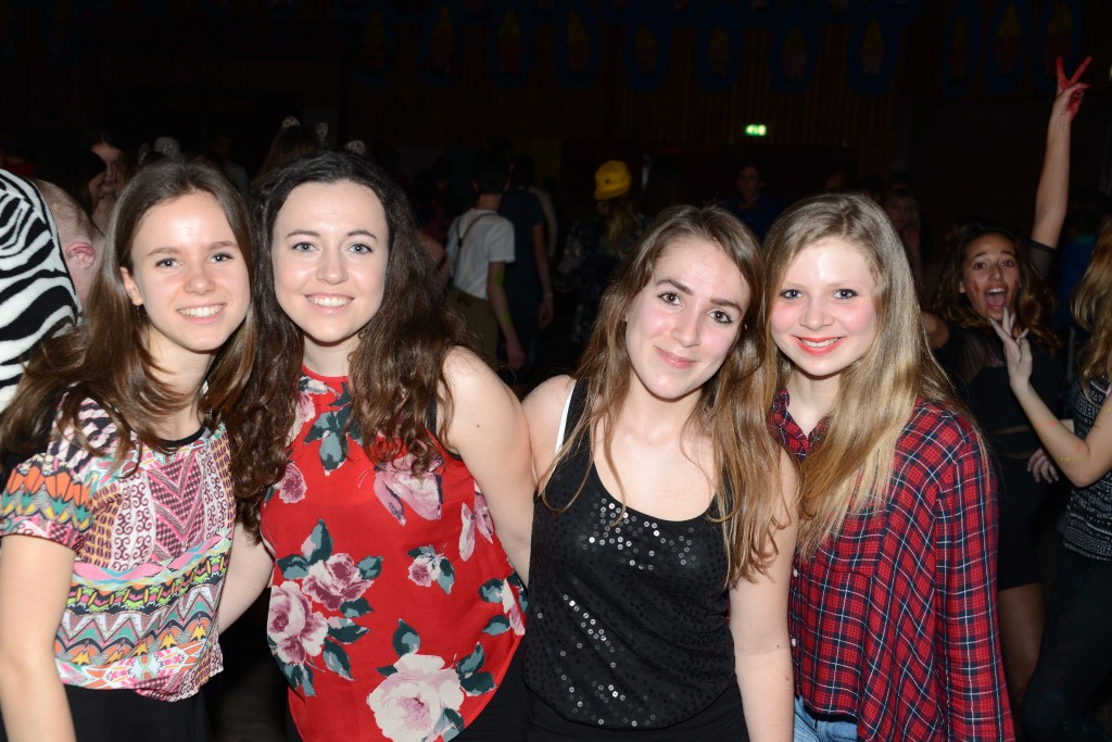 ../Images/Chaotische Circus disco 327.jpg